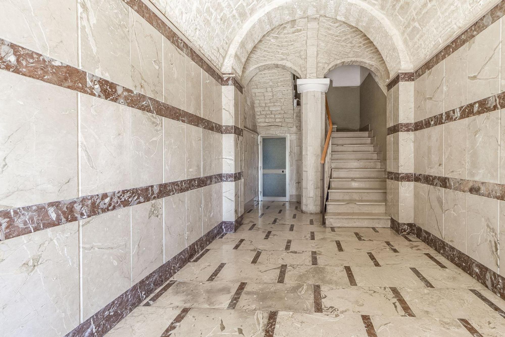 Lovely Piazza Santa Maria Apartment Сассари Экстерьер фото